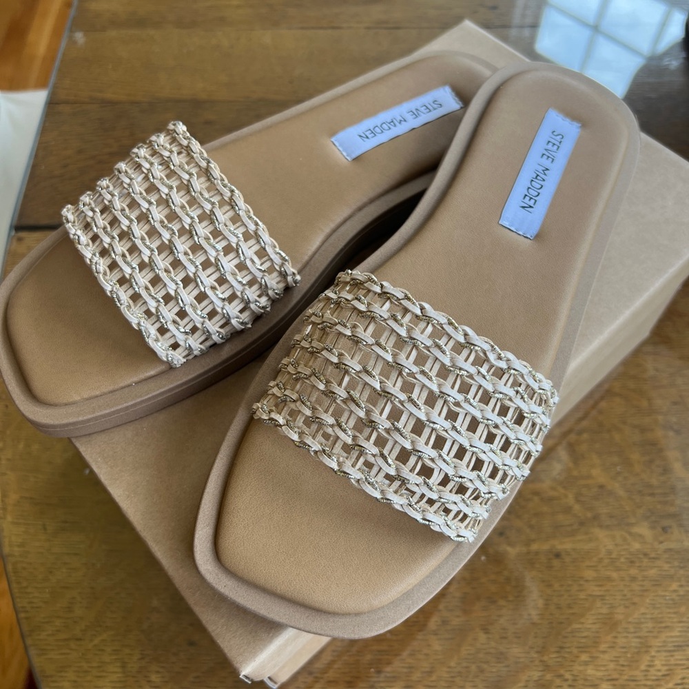 NEW Steve Madden slides. Laura Gold/Multi. Size 10